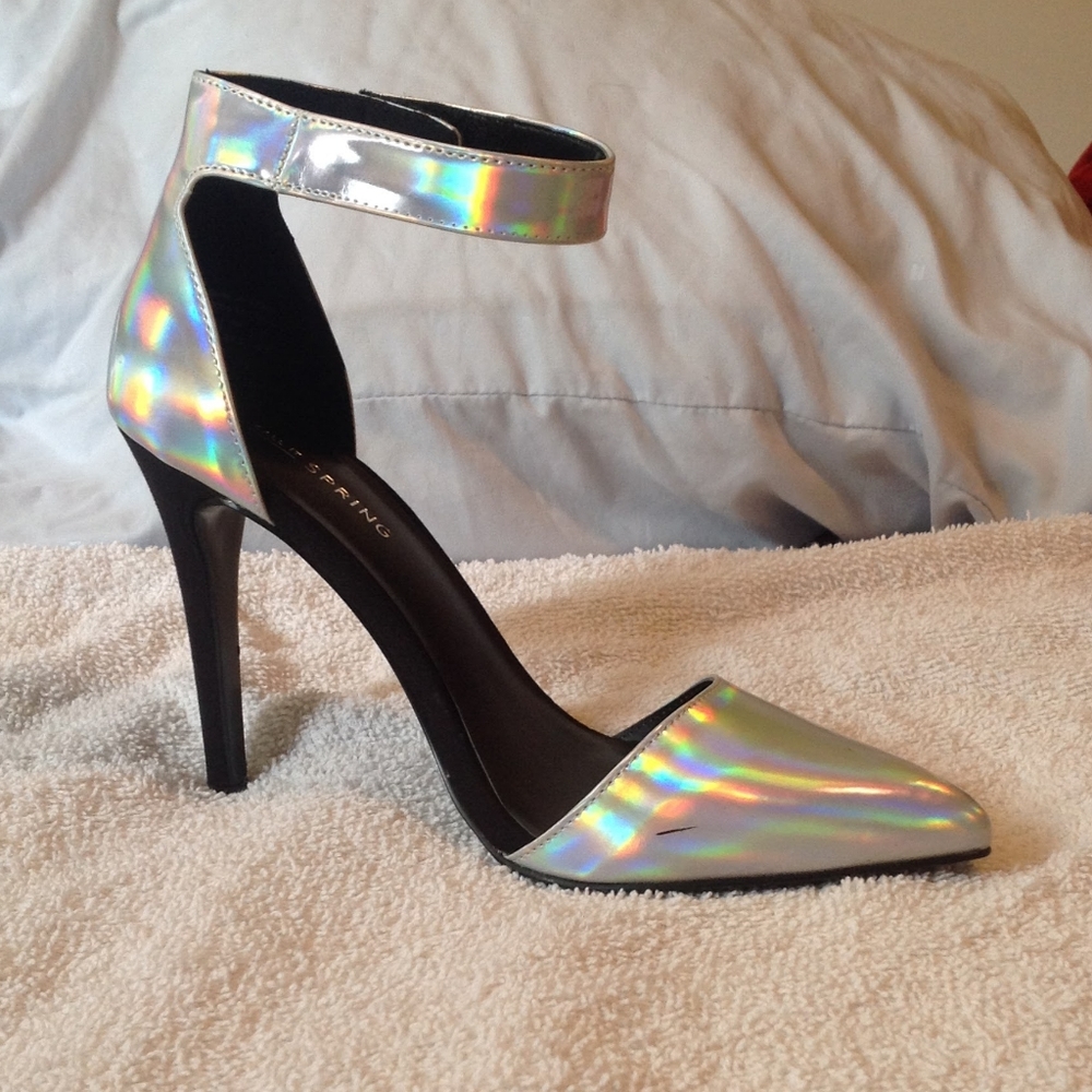 Shoes, pumps, holographic, ankle strap